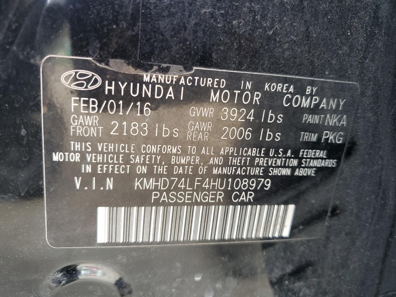 2017 Hyundai Elantra - Image 12