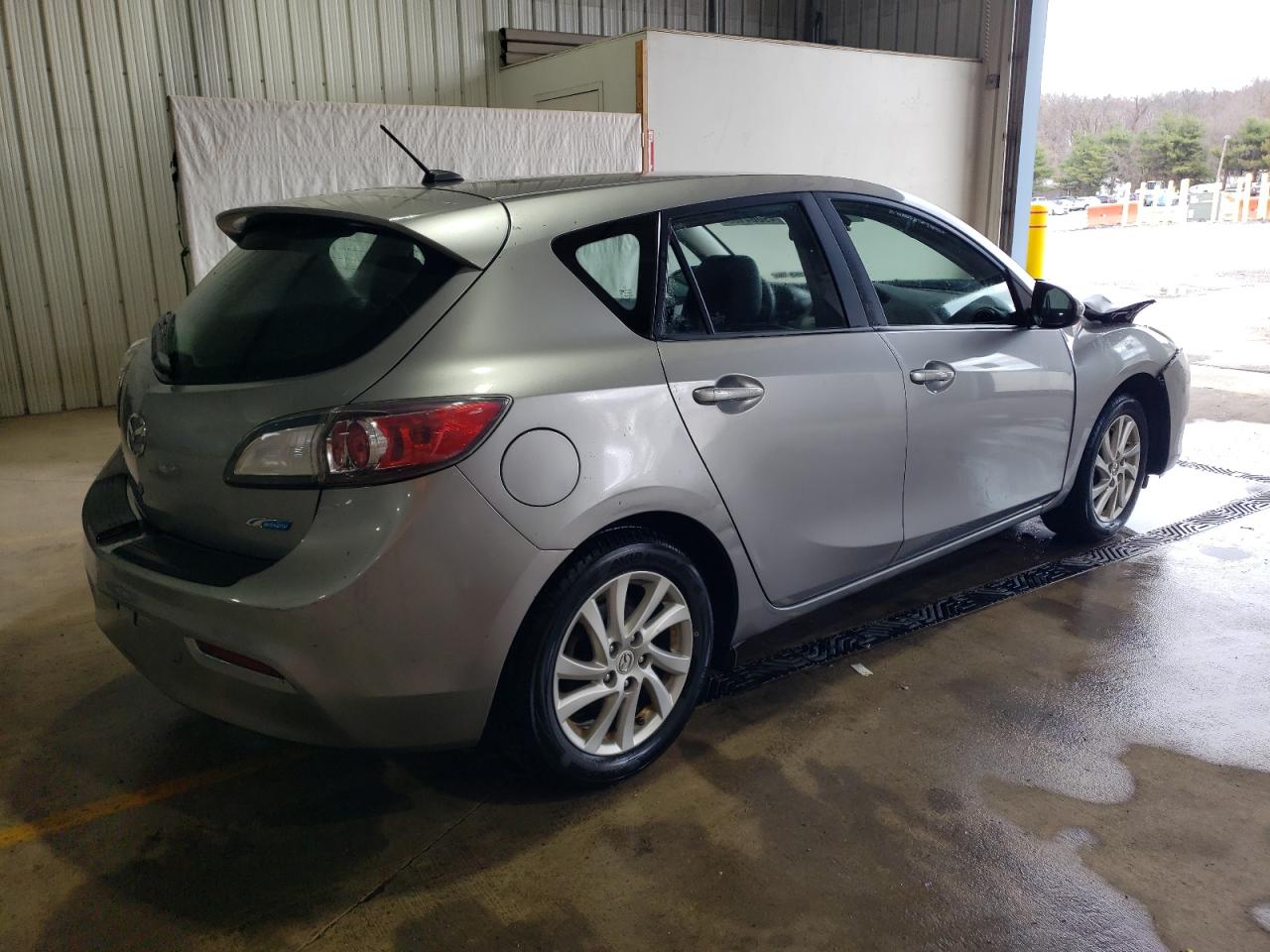 2012 Mazda 3 - Image 3