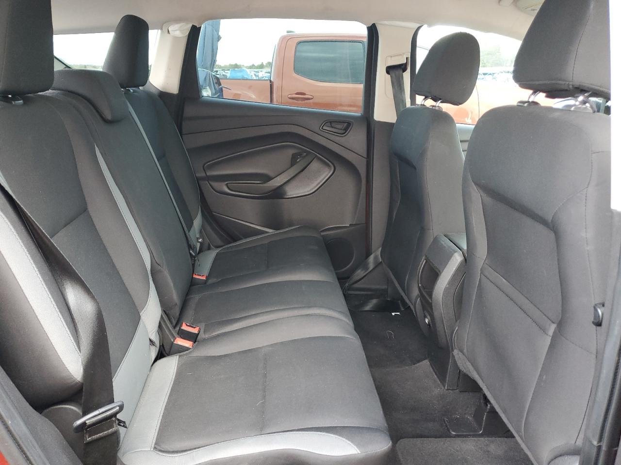 2014 Ford Escape - Image 11