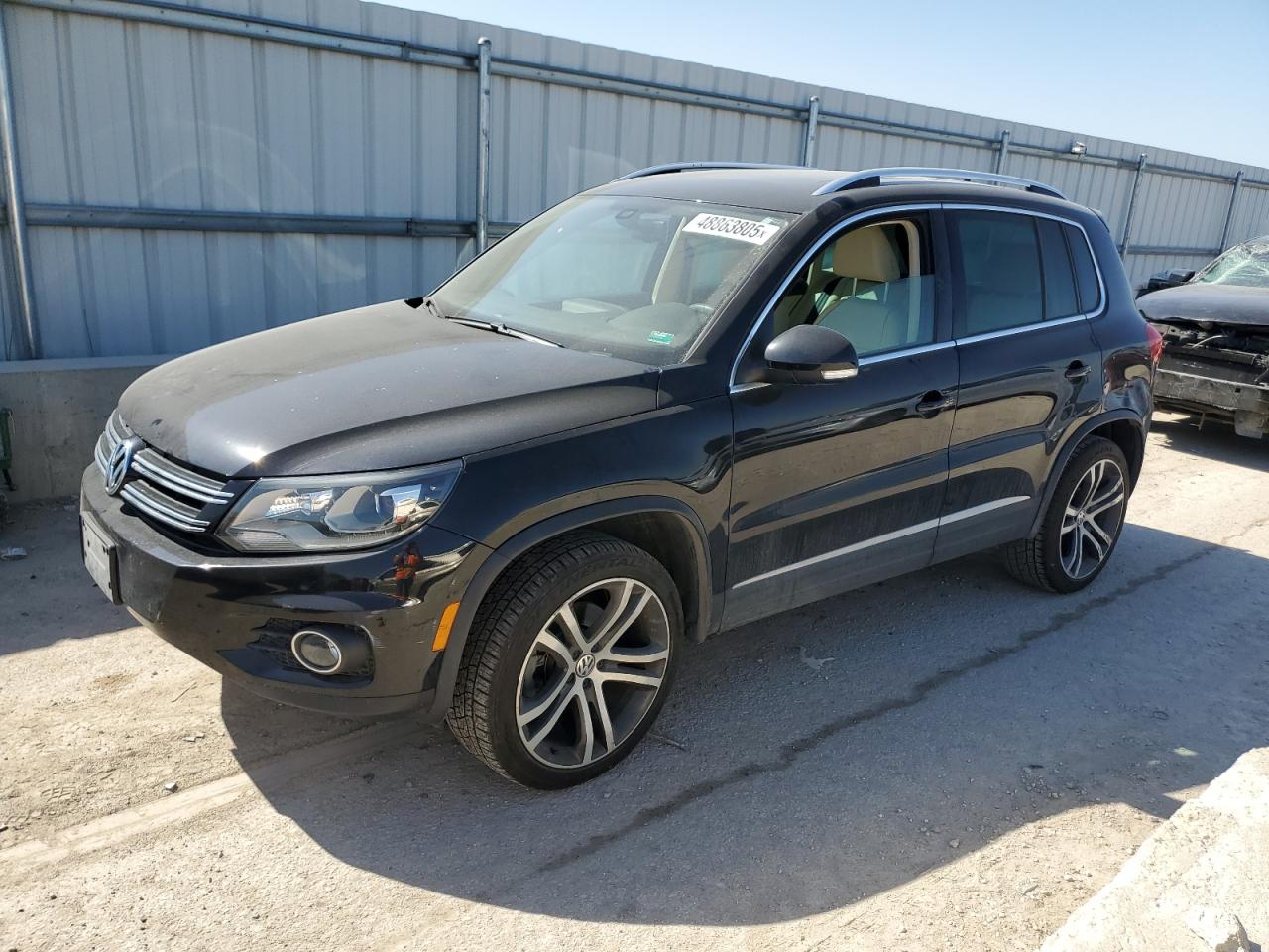 2017 Volkswagen Tiguan - Image 1