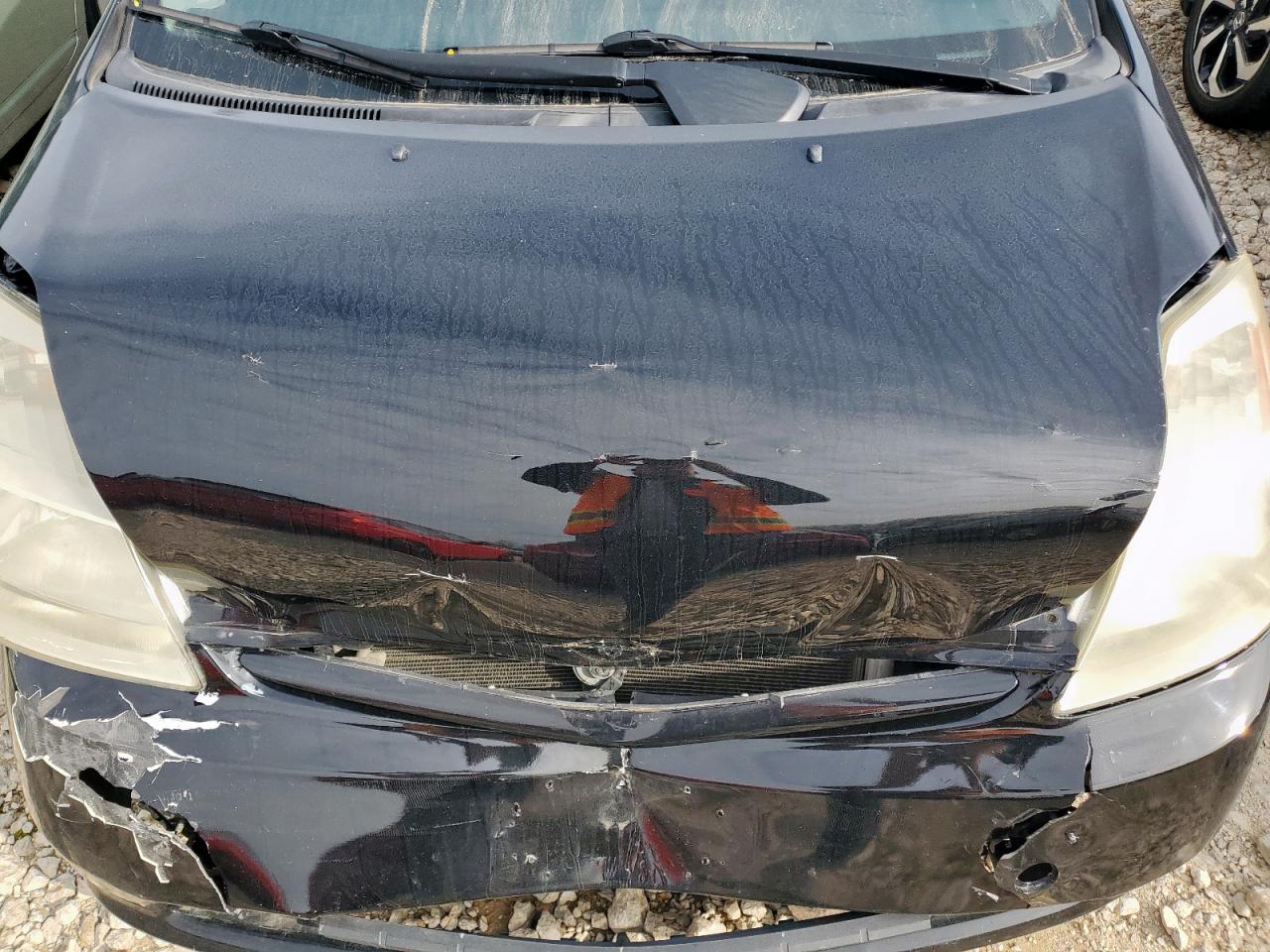 2005 Toyota Prius - Image 11