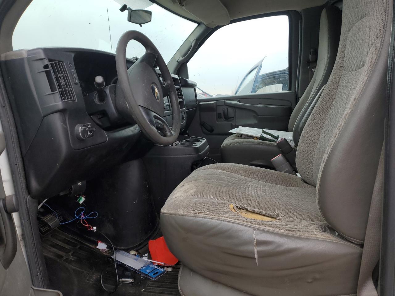 2011 Chevrolet Express G2500 VIN: 1GCWGFBG3B1157022 Lot: 50676865