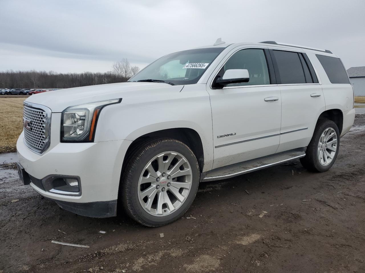 2016 GMC Yukon - Image 1