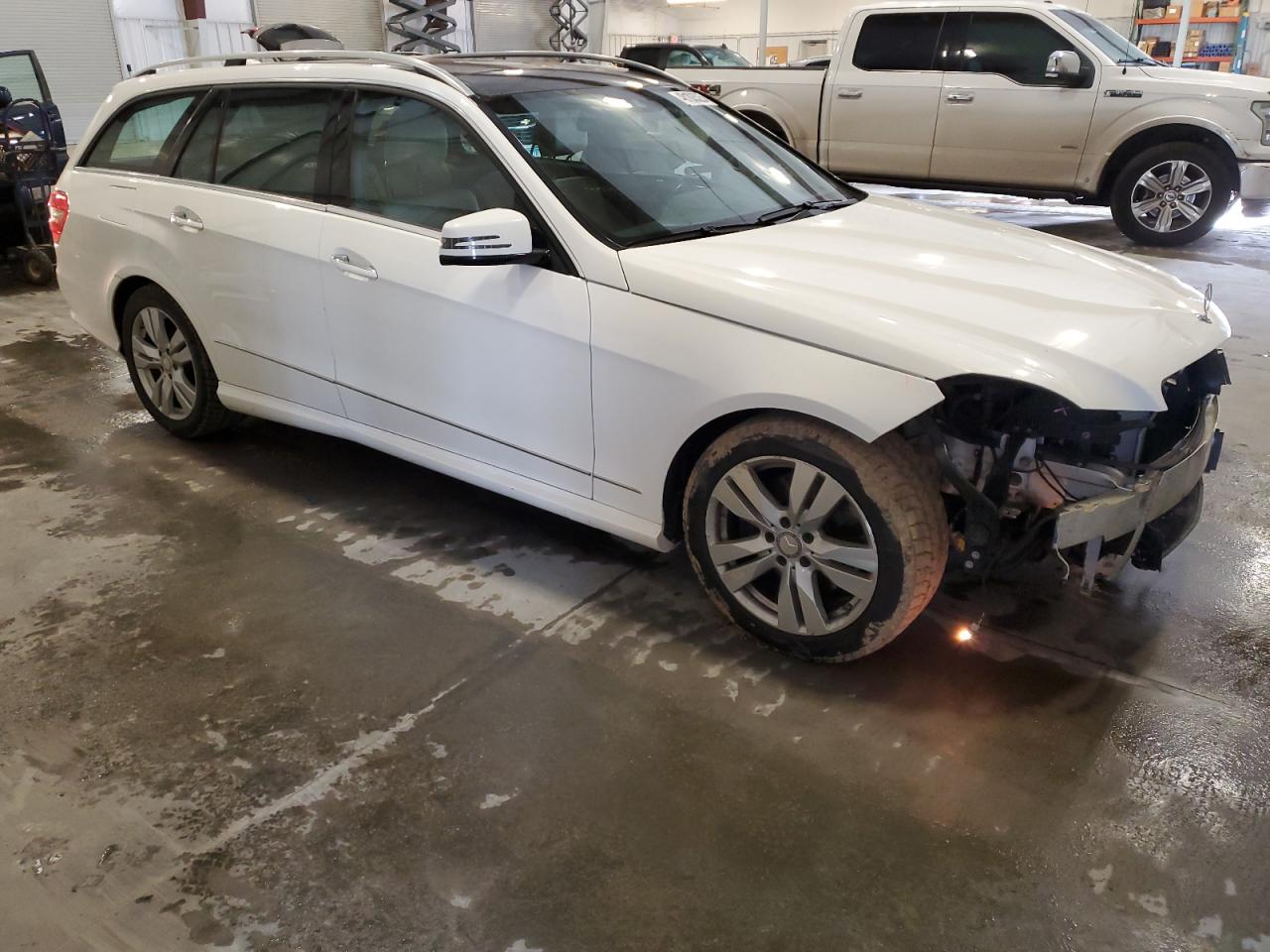 2013 Mercedes-Benz E-klasse - Image 4