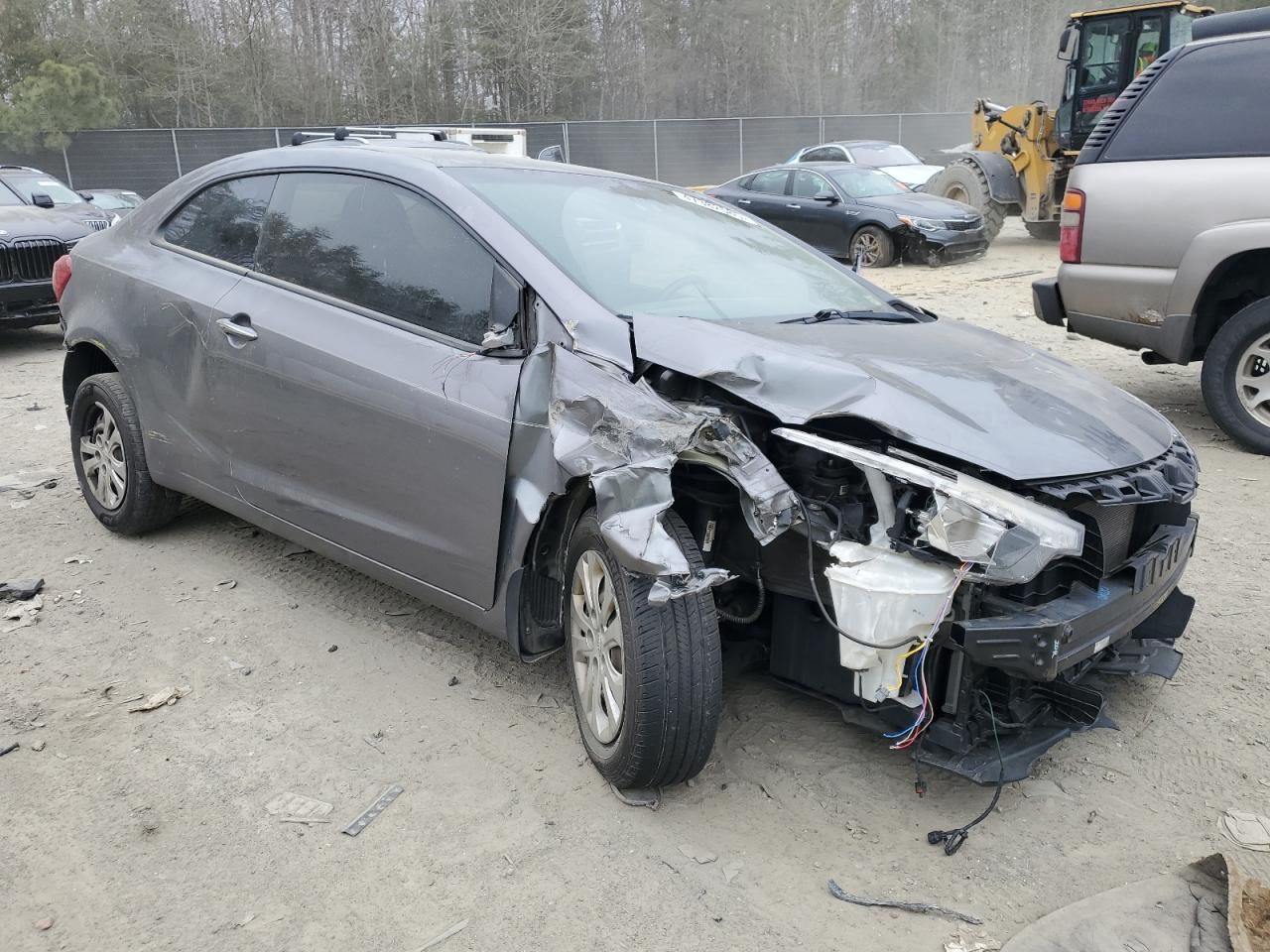 2015 Kia Forte - Image 4