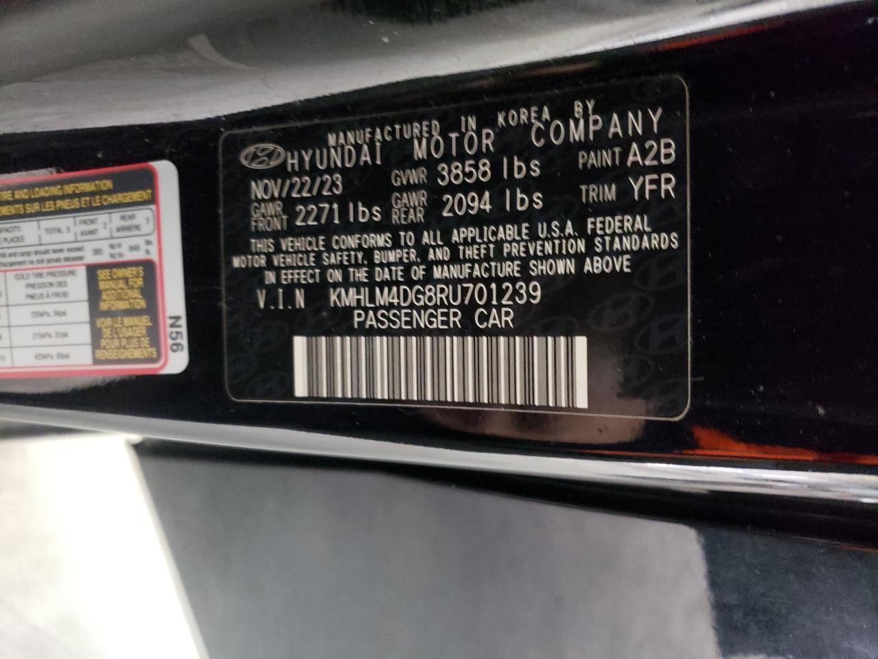 2024 Hyundai Elantra - Image 12