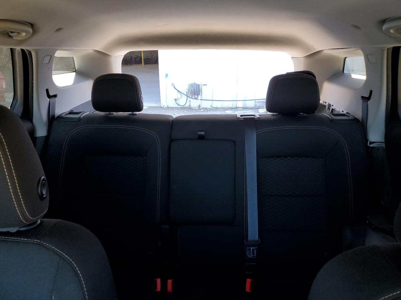 2020 GMC Terrain - Image 10
