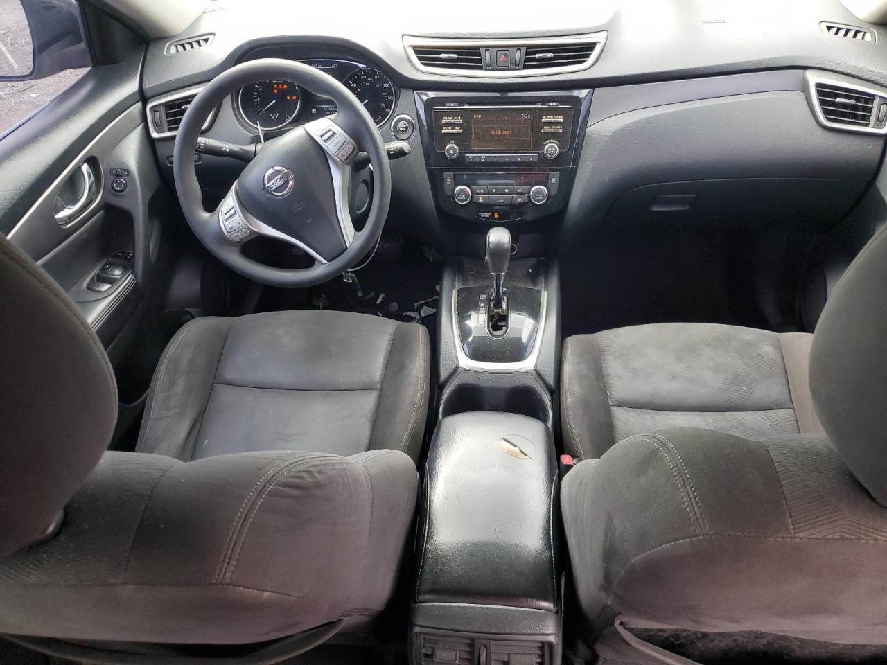 2015 Nissan Rogue - Image 8