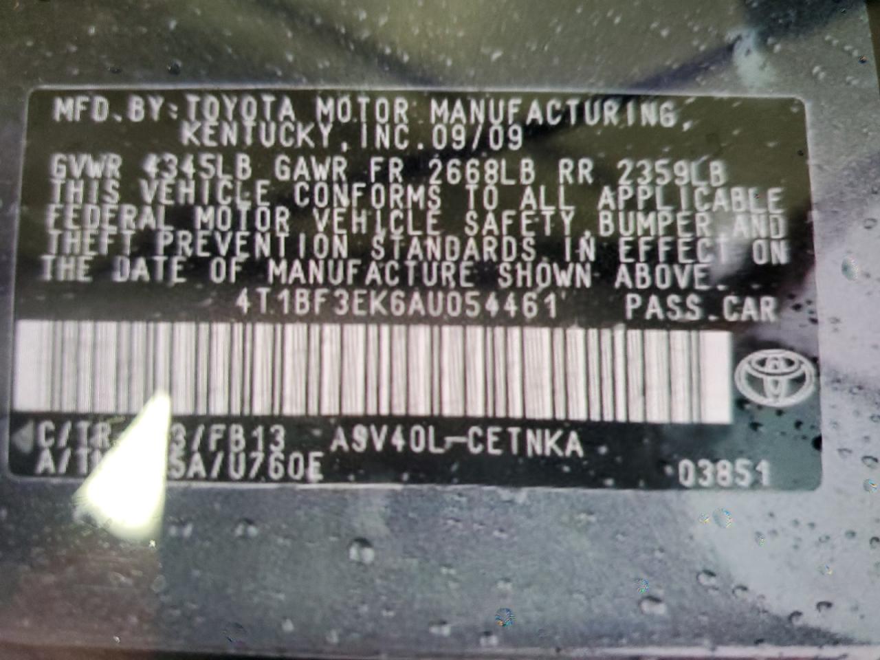 2010 Toyota Camry - Image 12