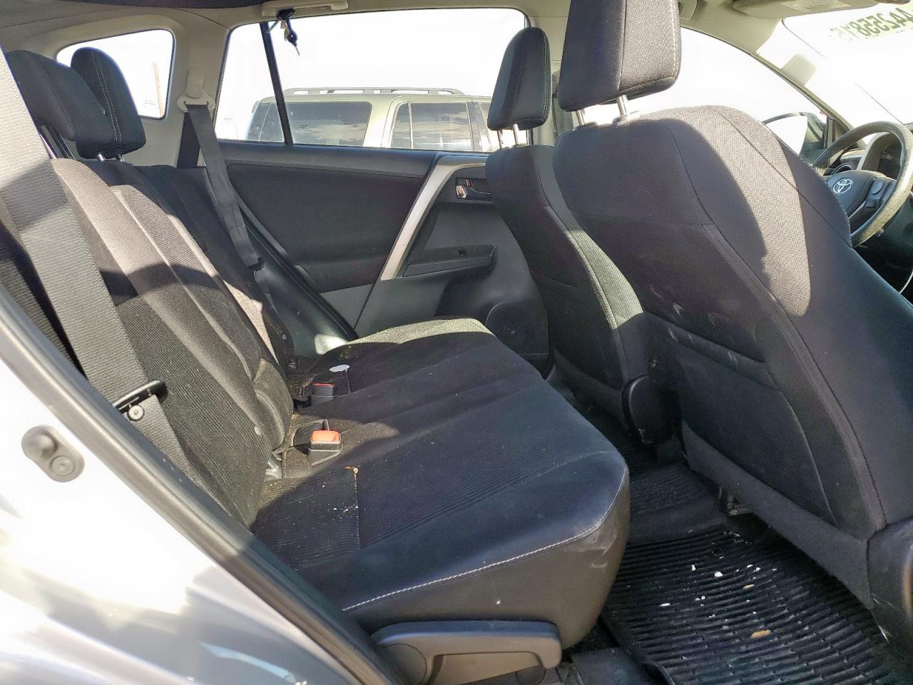 2014 Toyota RAV 4 - Image 11