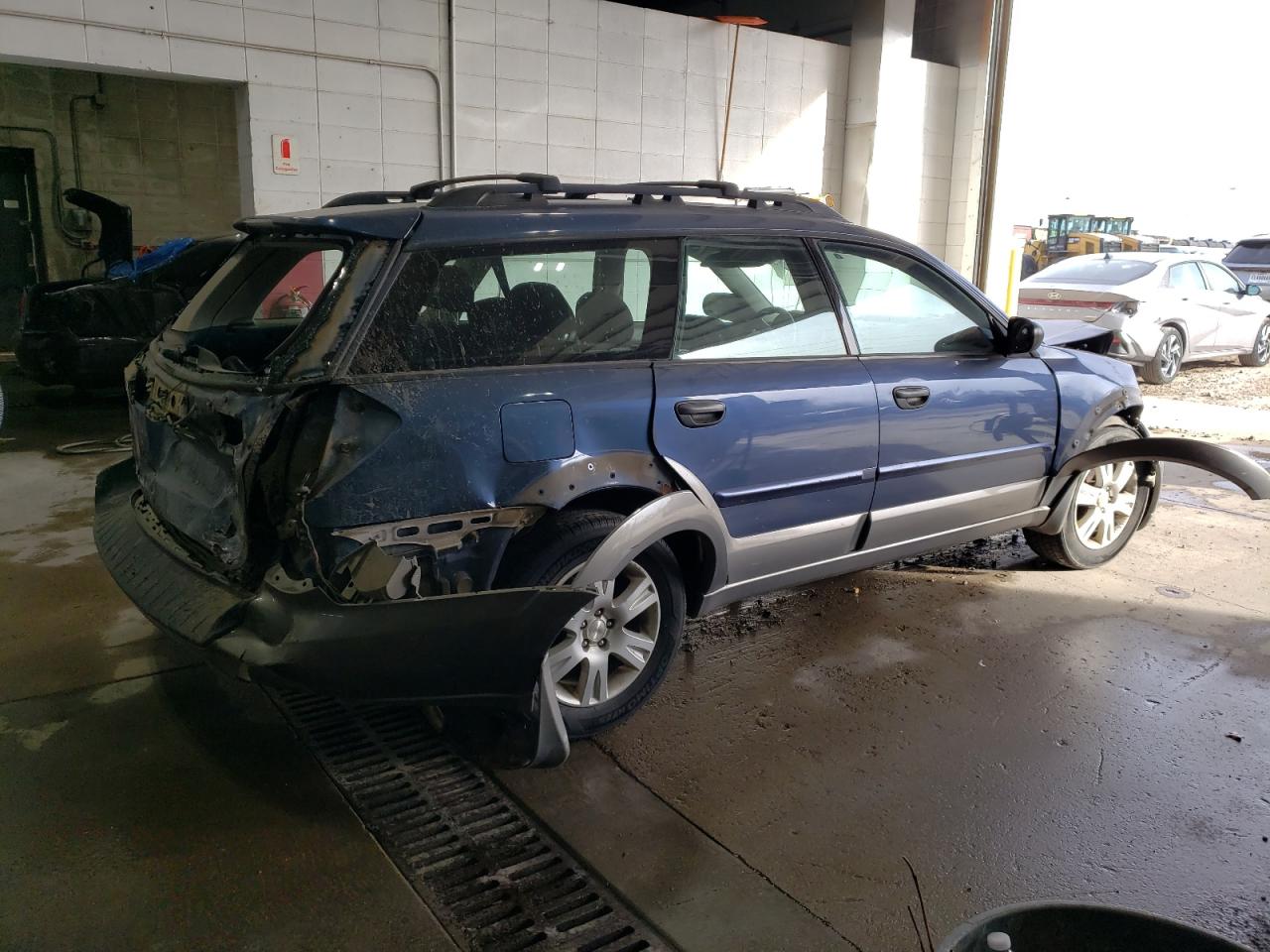 2005 Subaru Legacy - Image 3