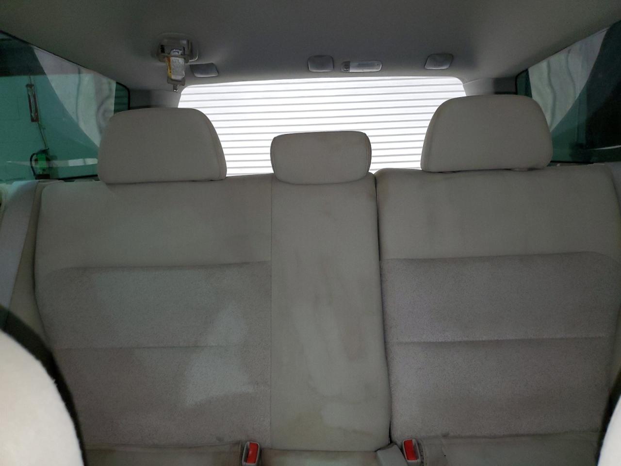 2008 Subaru Outback - Image 10