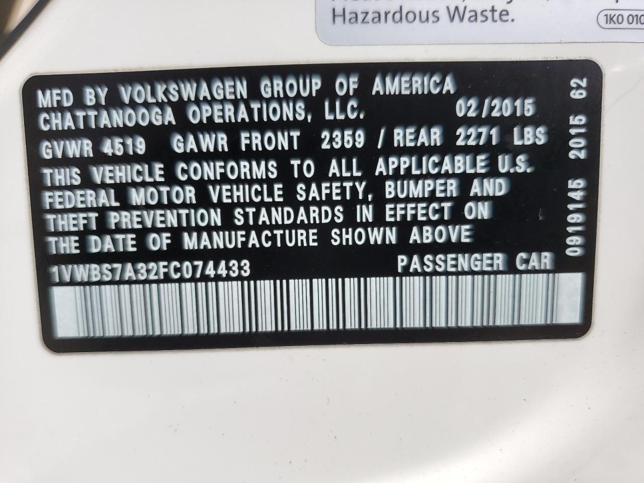 2015 Volkswagen Passat - Image 12