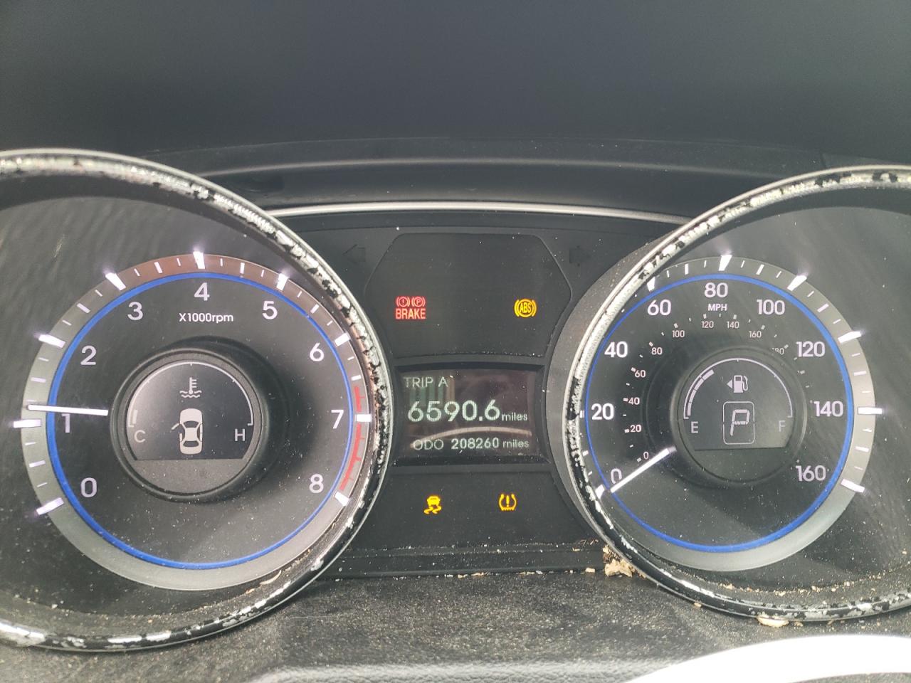 2013 Hyundai Sonata - Image 9