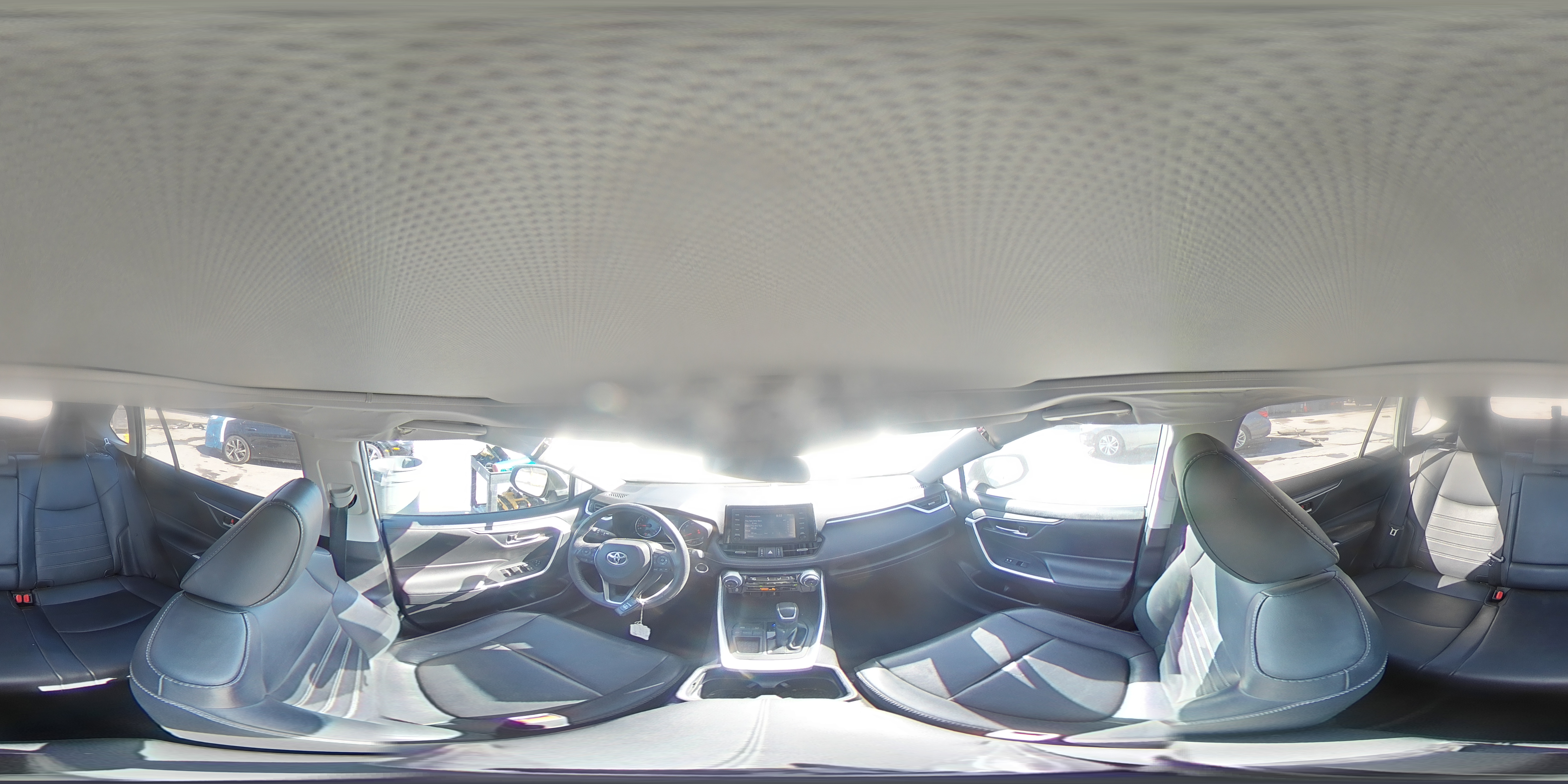 2019 Toyota RAV 4 - Image 15