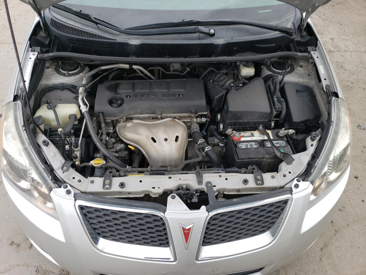 2009 Pontiac Vibe - Image 11