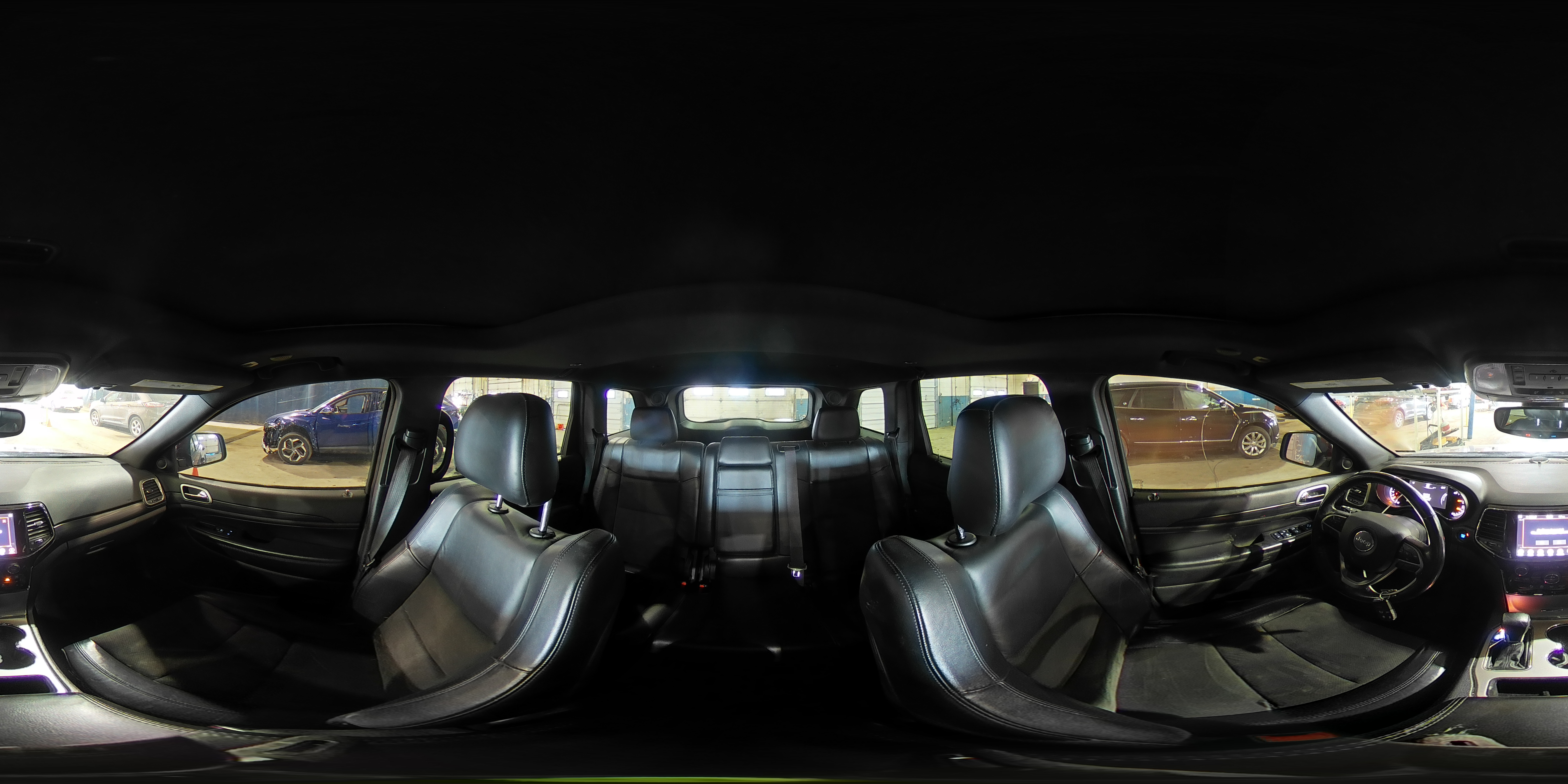 2019 Jeep Grand Cherokee - Image 15