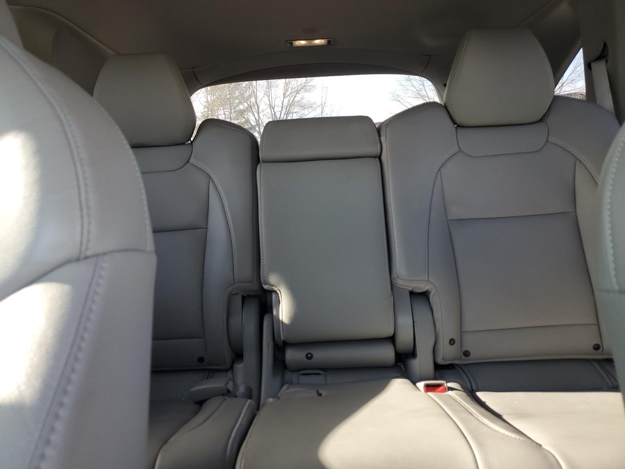 2018 Acura MDX - Image 10