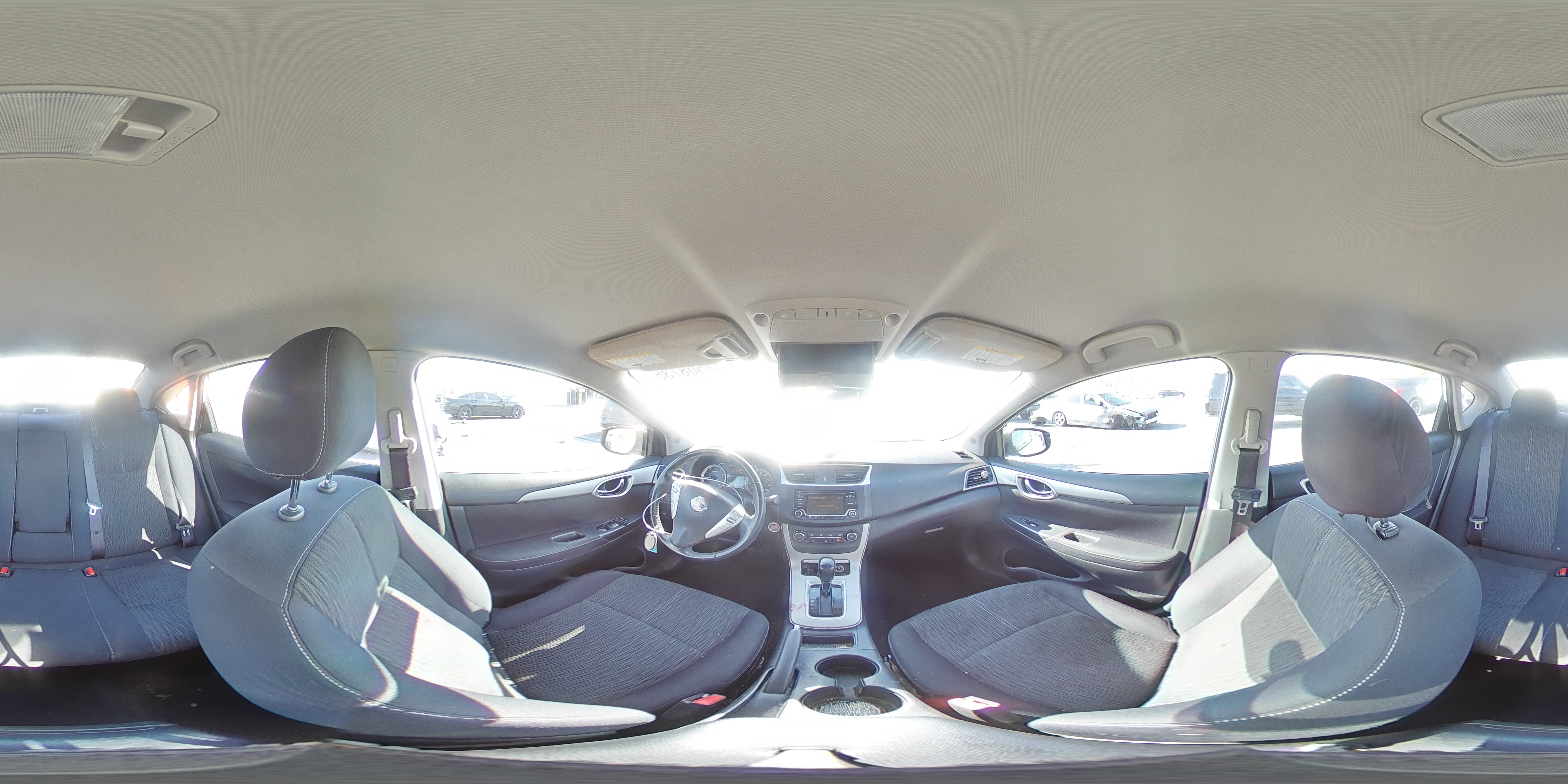 2015 Nissan Sentra - Image 13