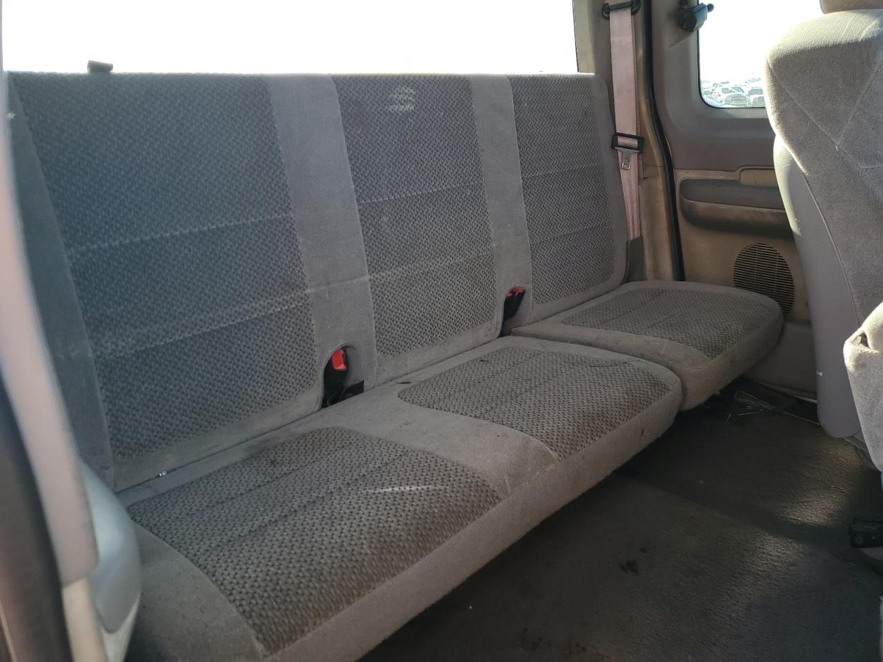 2002 Ford F-150 - Image 10