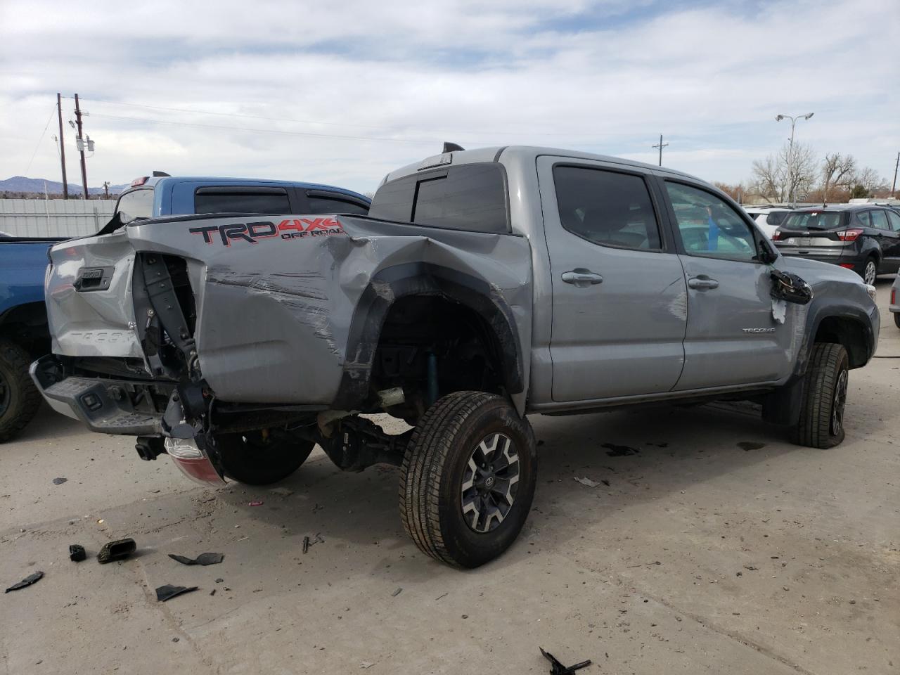2020 Toyota Tacoma - Image 3