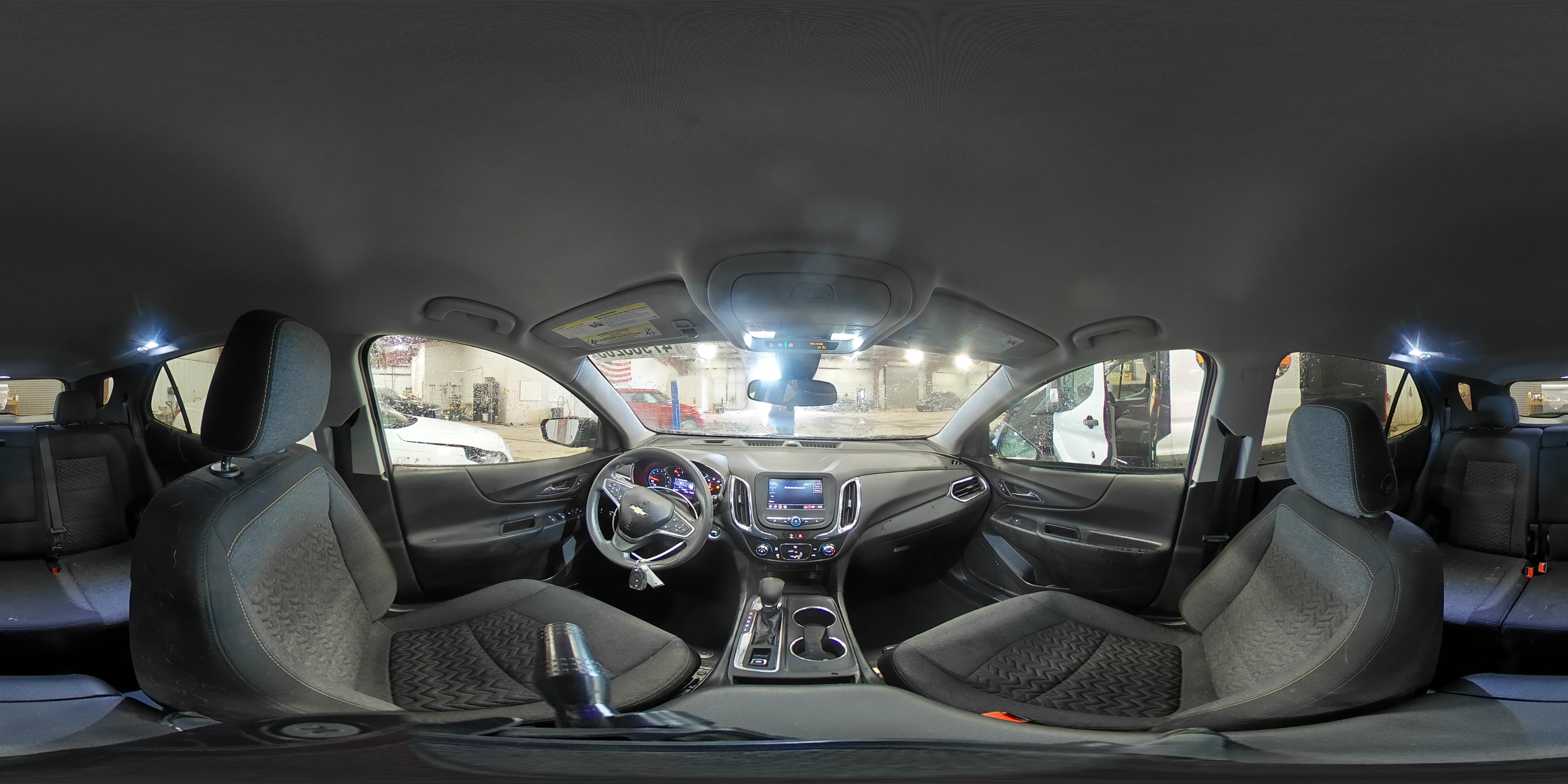 2022 Chevrolet Equinox - Image 15