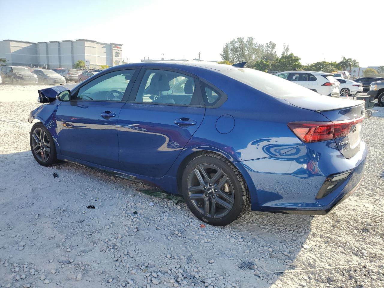 2021 Kia Forte - Image 2
