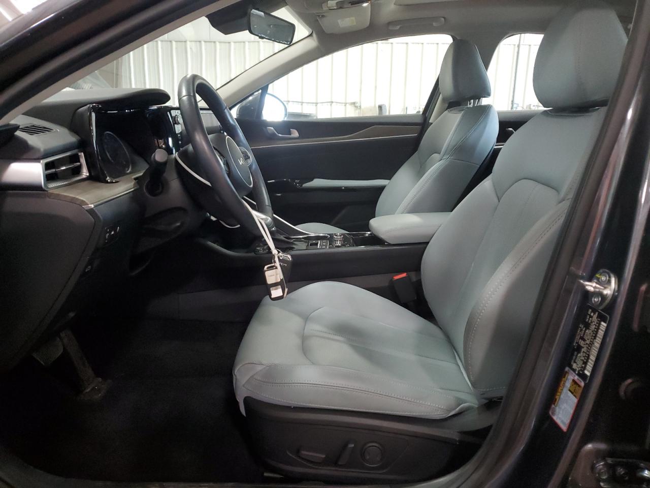2024 Kia K5 - Image 7