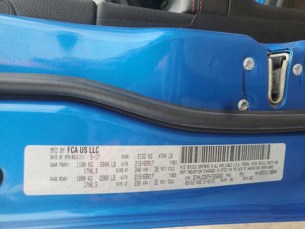 2017 Jeep Compass - Image 13