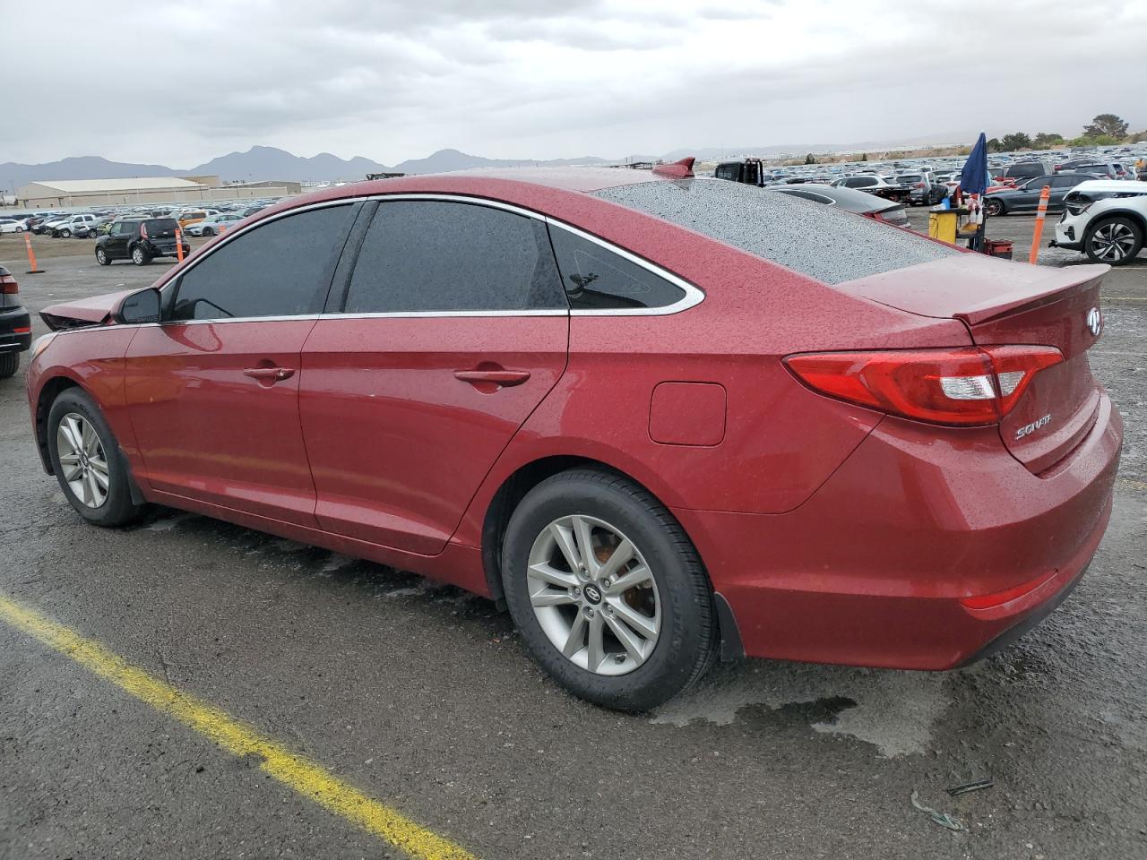 2015 Hyundai Sonata - Image 2