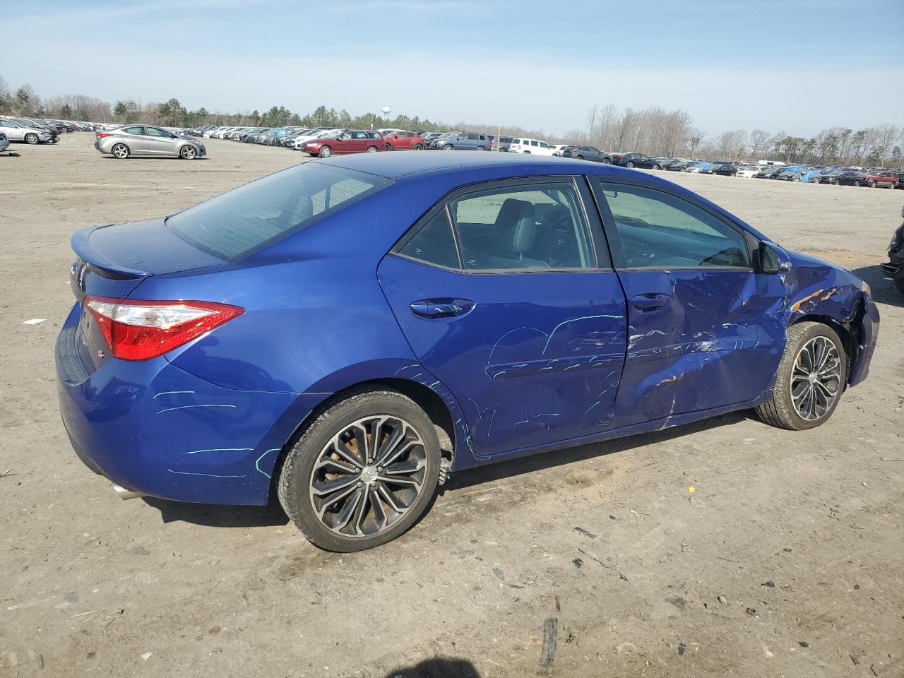 2015 Toyota Corolla - Image 3