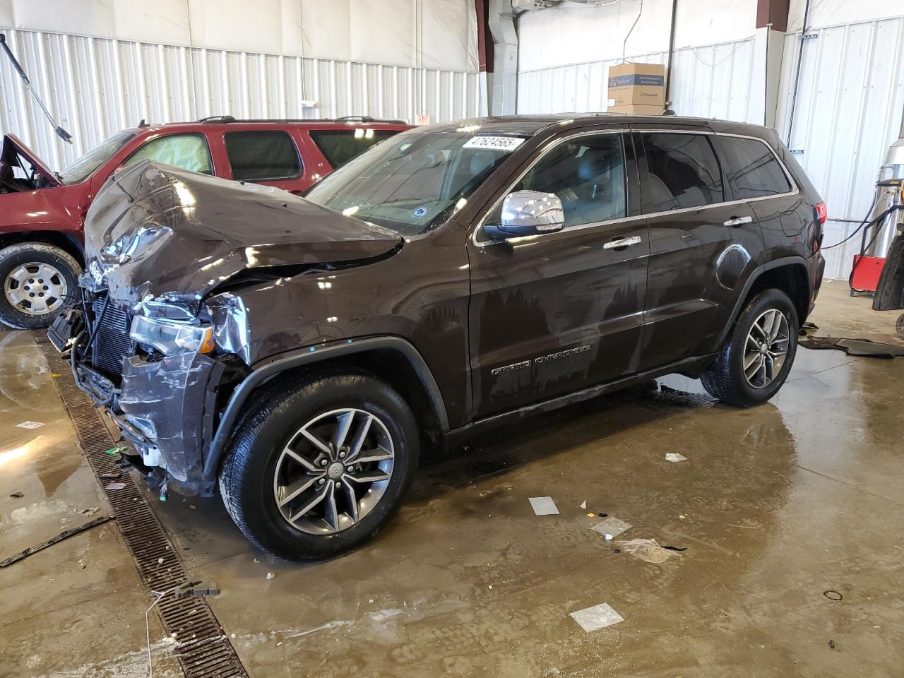2017 Jeep Grand Cherokee - Image 1