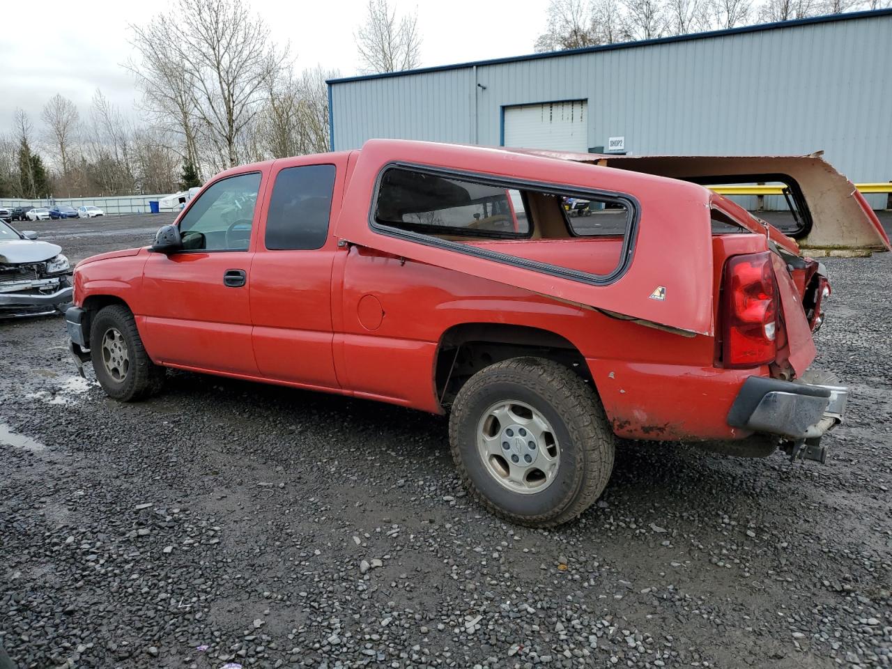 2003 Chevrolet Silverado - Image 2