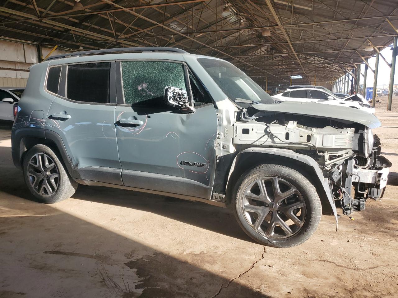 2018 Jeep Renegade - Image 4
