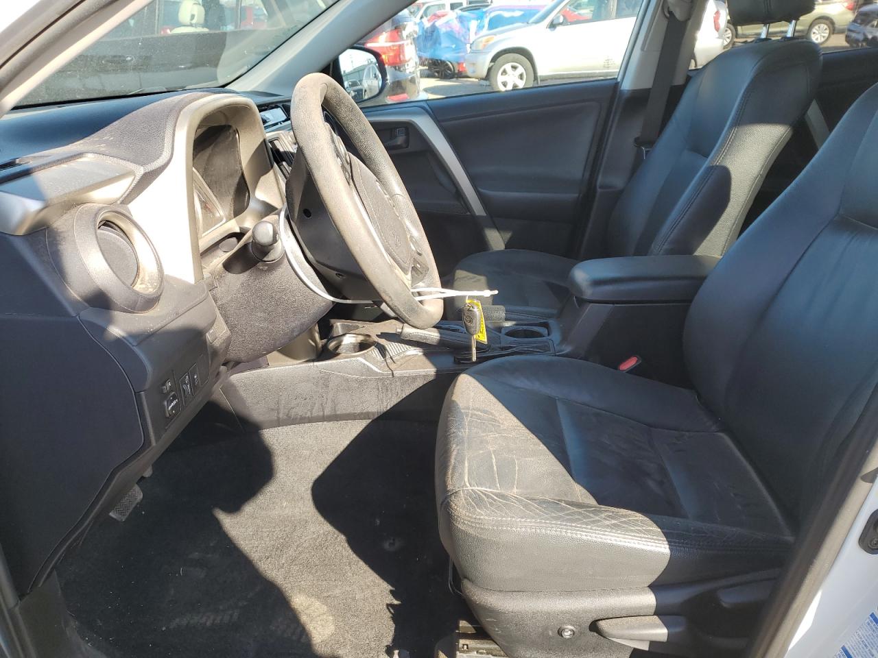 2015 Toyota RAV 4 - Image 7