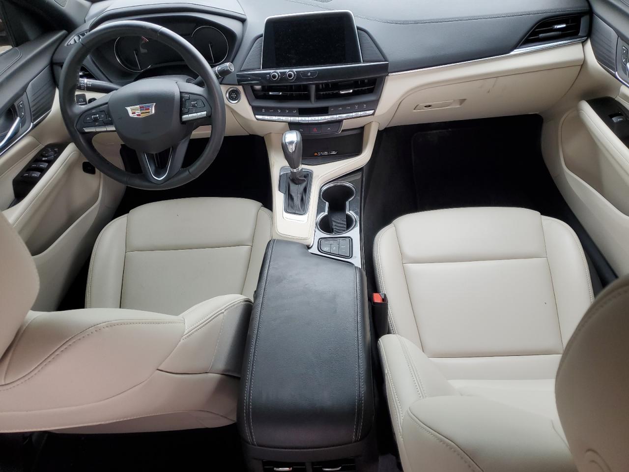 2023 Cadillac CT4 - Image 8