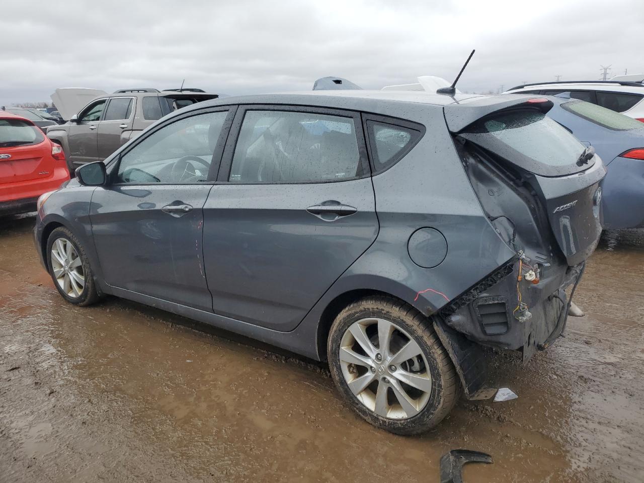 2013 Hyundai Accent - Image 2