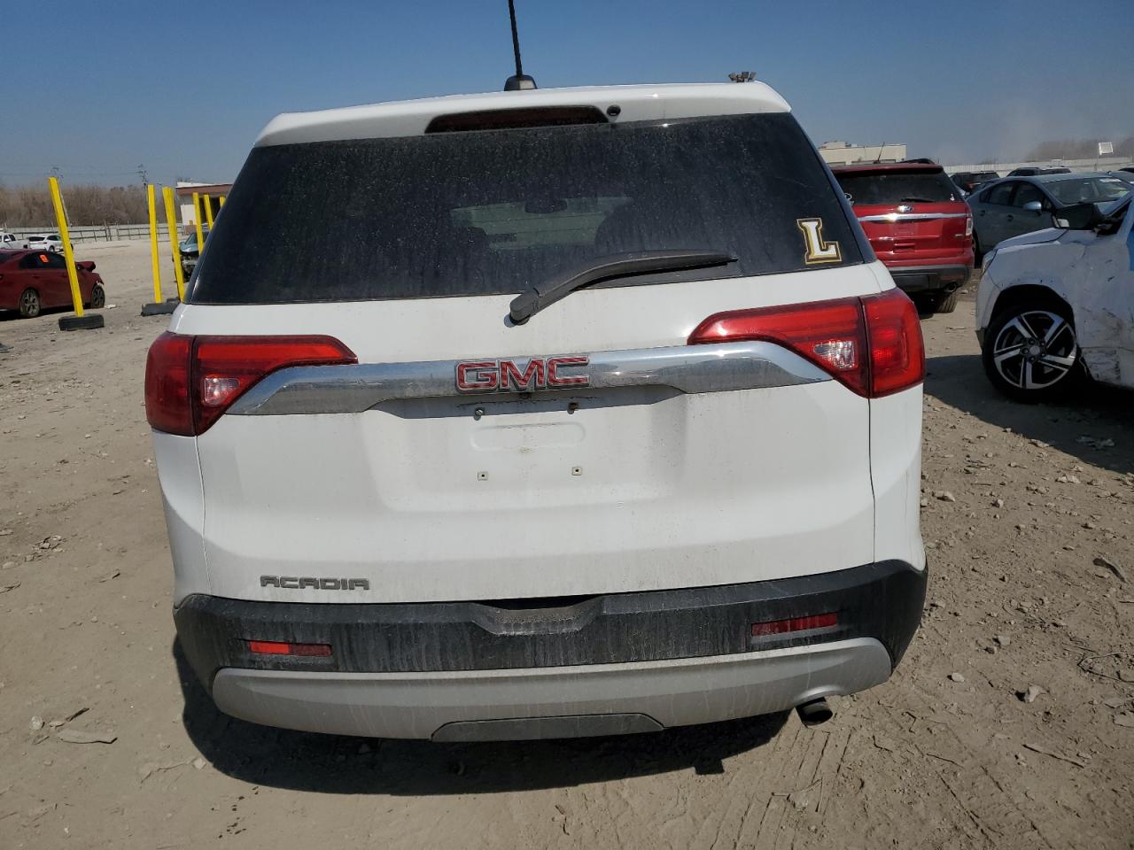 2017 GMC Acadia - Image 6