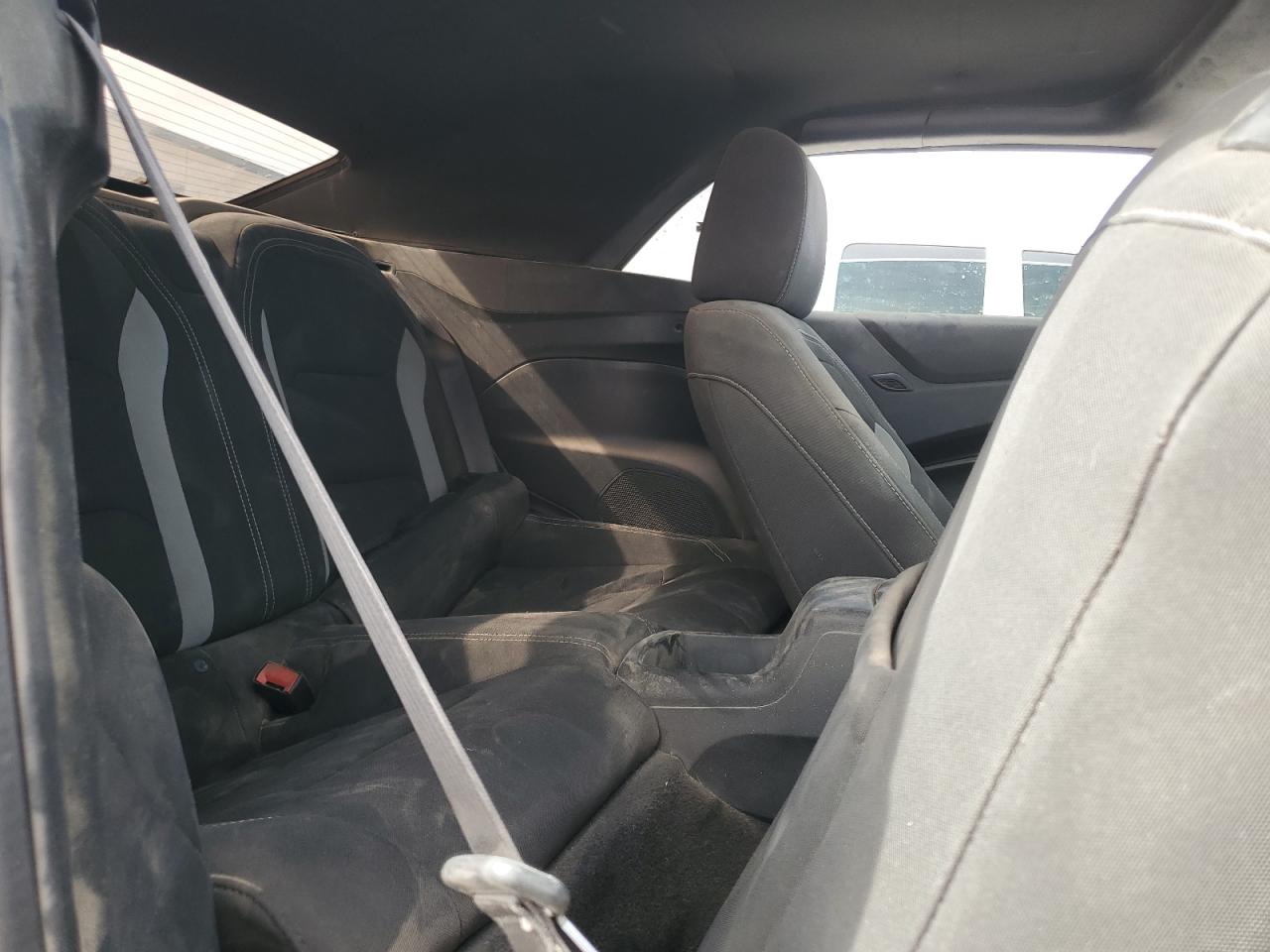 2019 Chevrolet Camaro Ls VIN: 1G1FB3DXXK0135995 Lot: 51190475