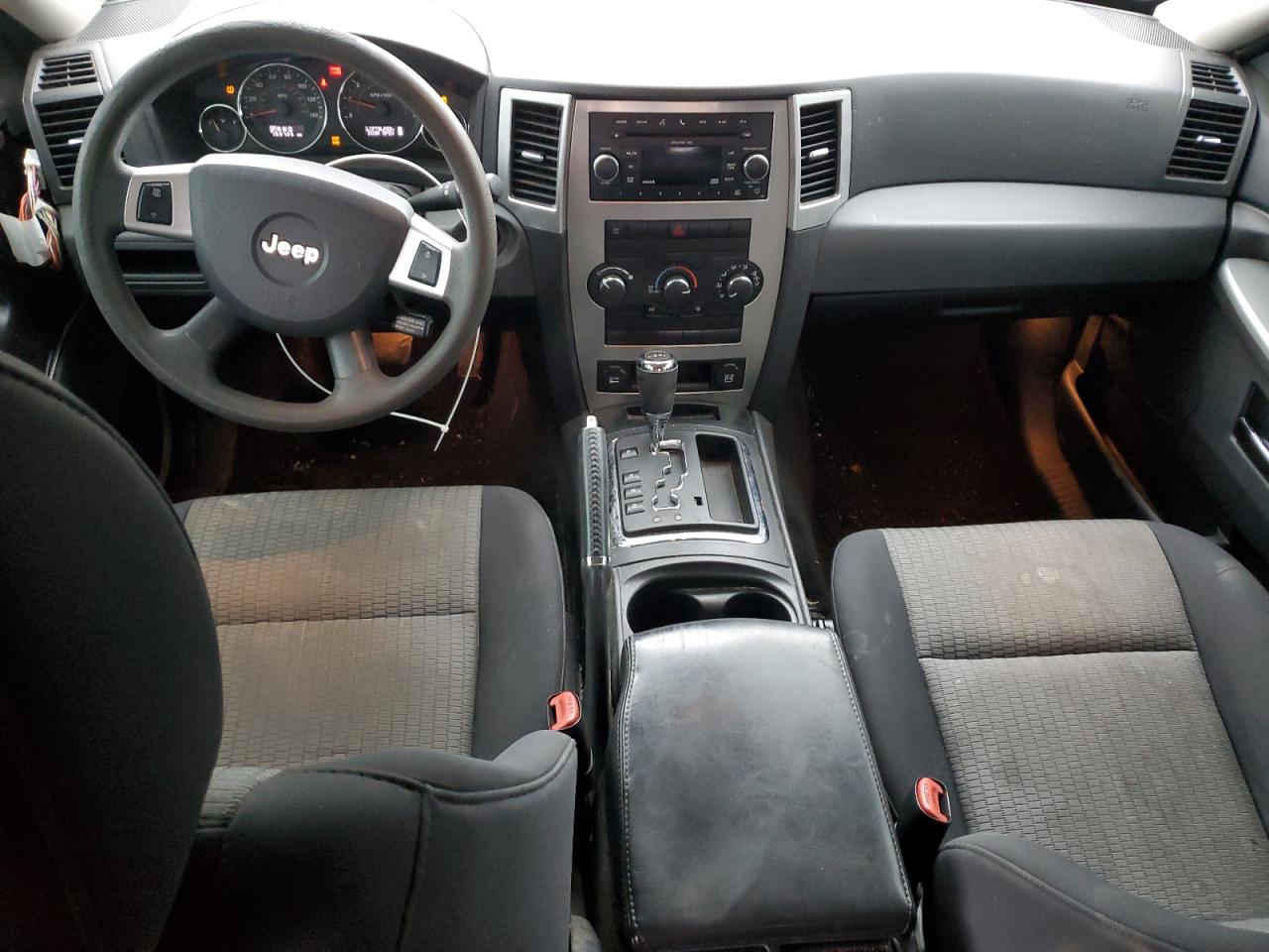 2010 Jeep Grand Cherokee - Image 8