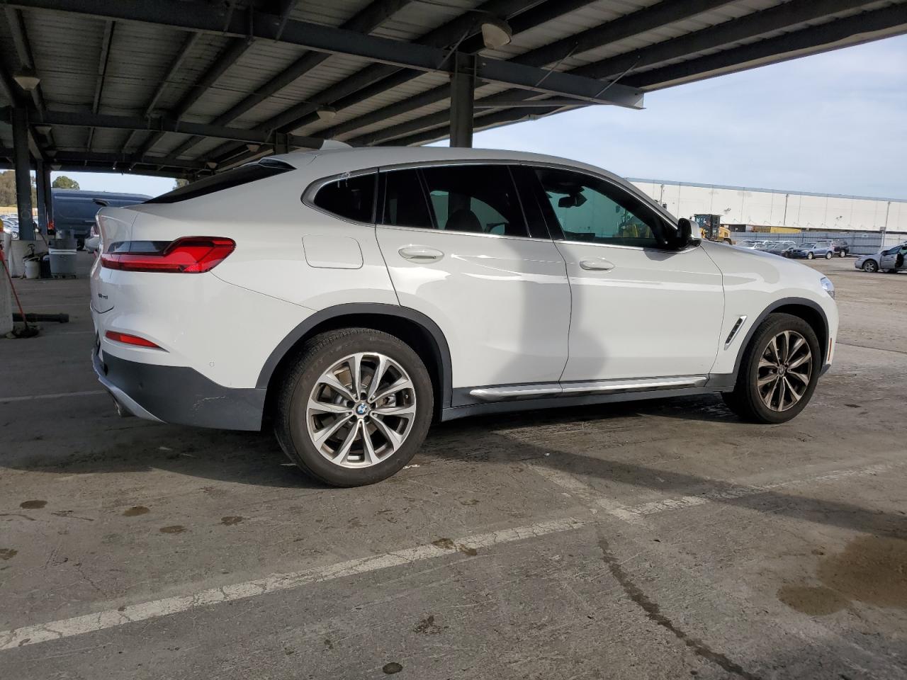 2019 BMW X4 - Image 3
