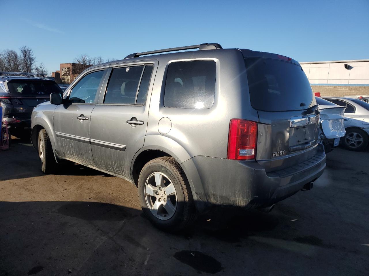 2011 Honda Pilot - Image 2
