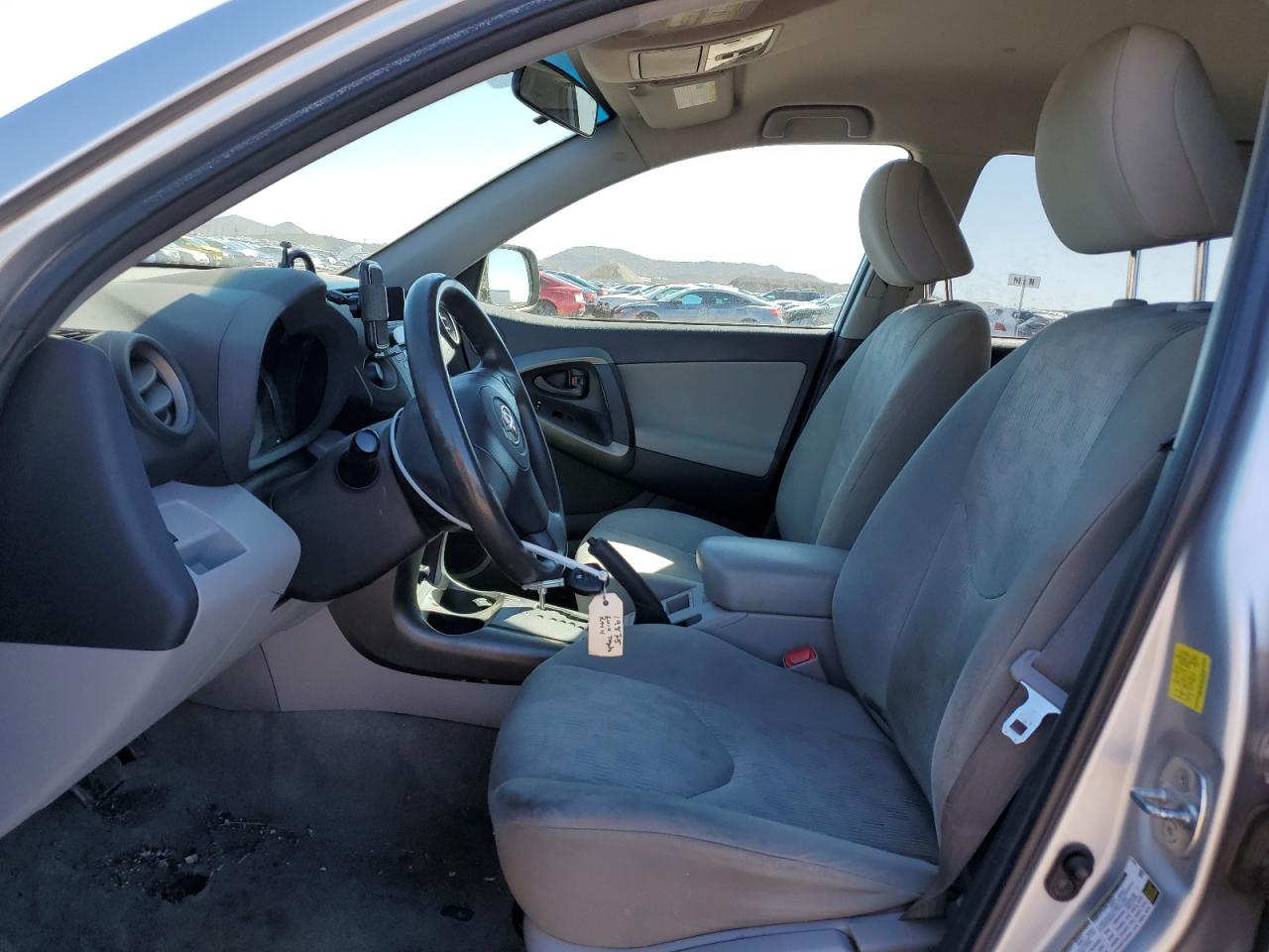 2010 Toyota RAV 4 - Image 7