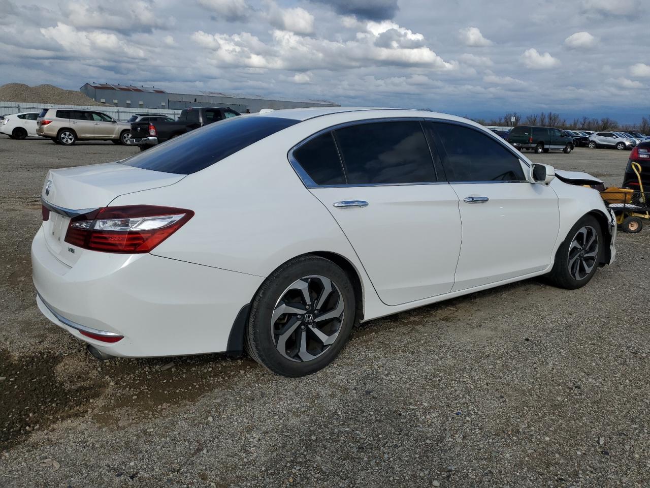 2016 Honda Accord - Image 3