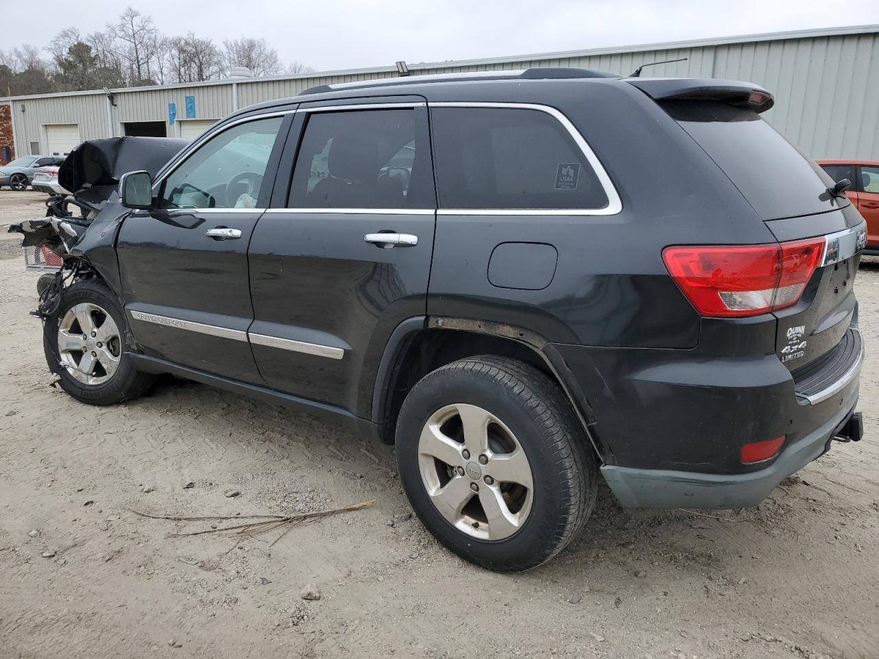 2013 Jeep Grand Cherokee - Image 2