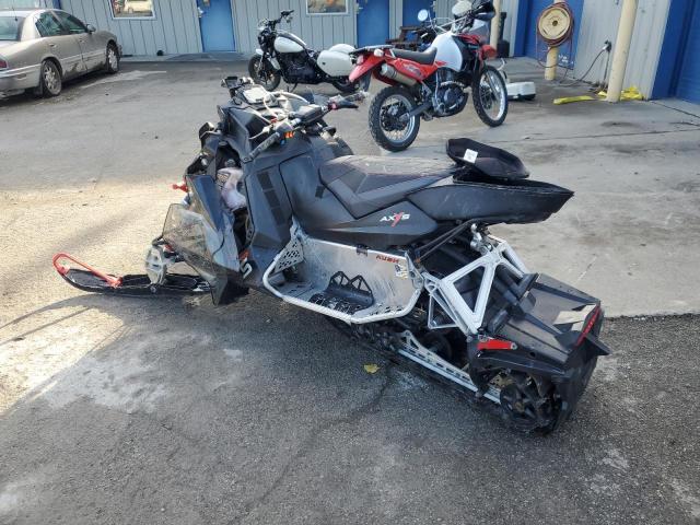 2015 POLARIS 800
