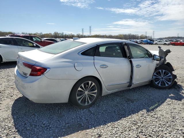  BUICK LACROSSE 2017 Biały