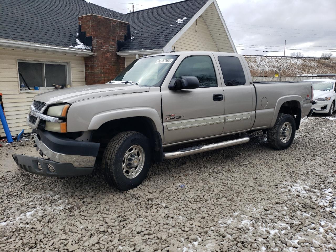 2004 Chevrolet Silverado - Image 1