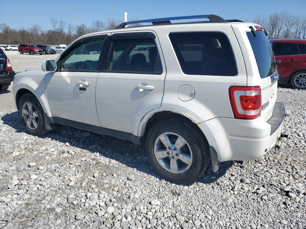 2010 Ford Escape - Image 2
