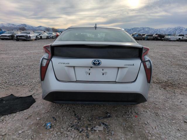  TOYOTA PRIUS 2017 Srebrny